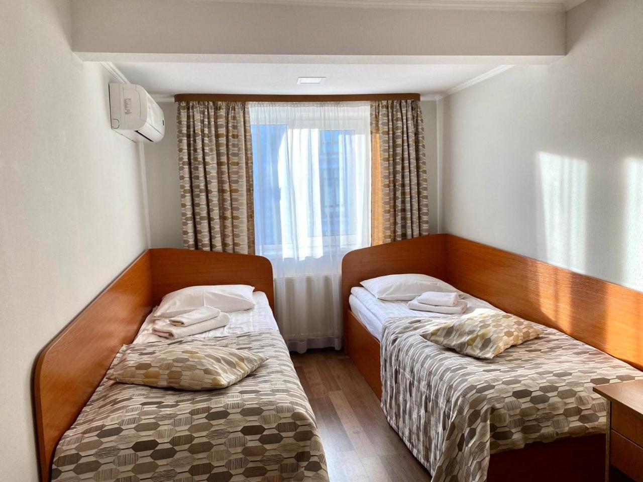 Hotel Europa Truskavets Exteriör bild