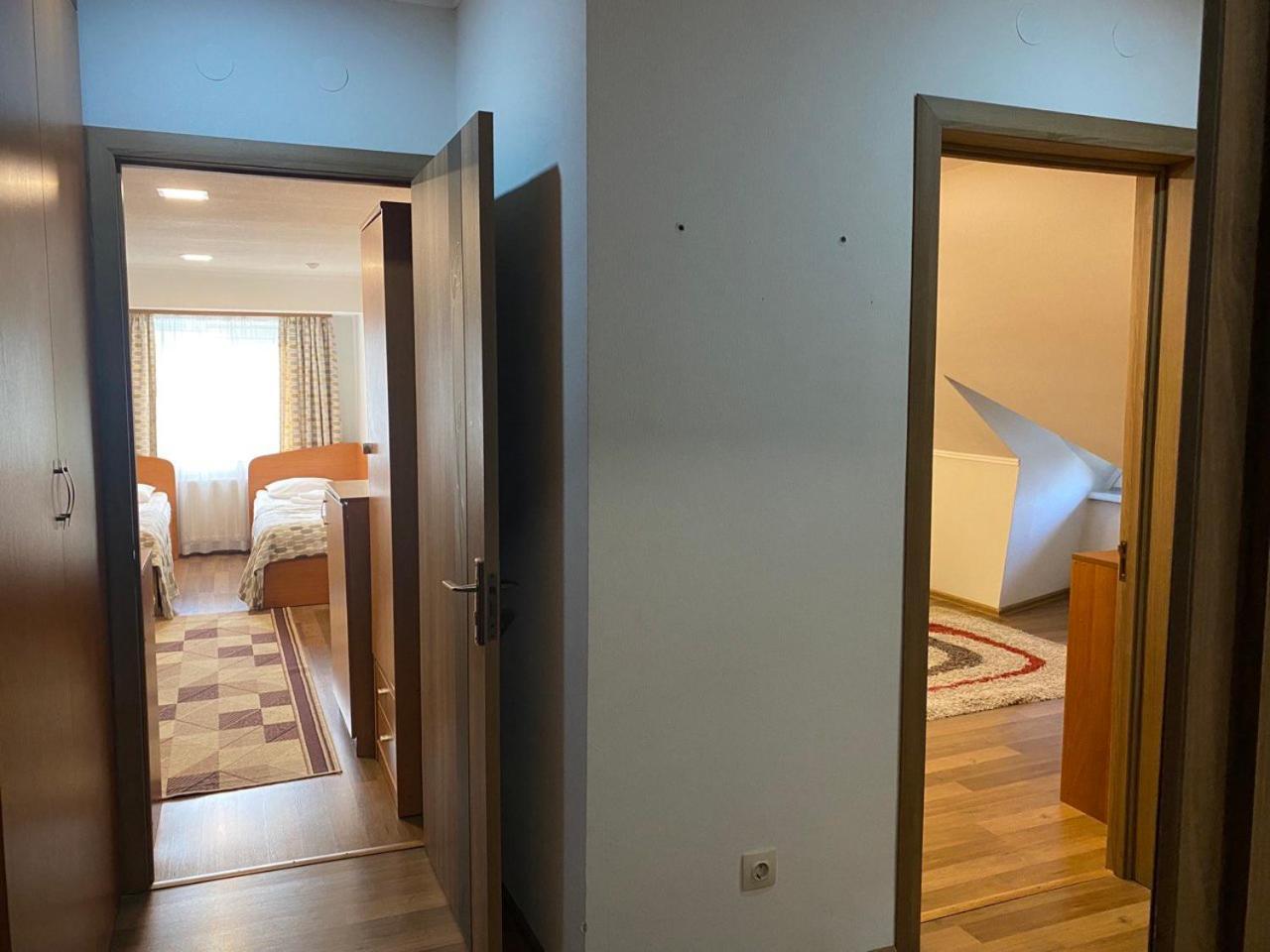 Hotel Europa Truskavets Exteriör bild